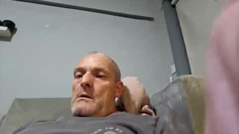 Bigthickdickinvic online show from April 2026 06:43:01 PM