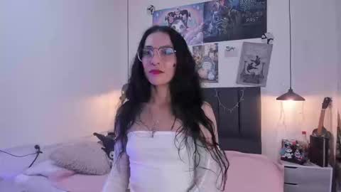 Raia online show from March 2026 04:07:02 AM