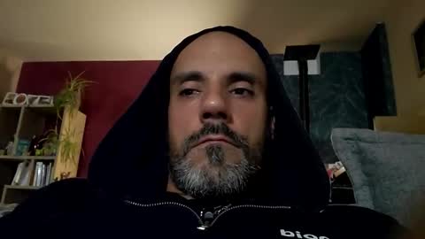 raidehot online show from September 2025 06:55:02 PM