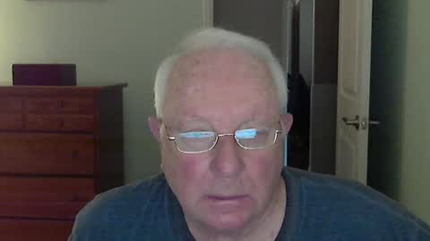 raiderman215 online show from June 2026 09:30:02 PM
