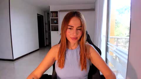 Jennyindependent model . online show from April 2026 07:41:01 PM