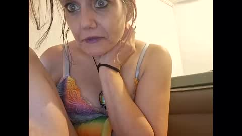 rainbowbrooke79 online show from November 2025 06:29:02 AM