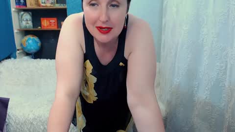Snapshot of rainbowladyy chatting on January 2025 03:22:01 PM rainbowladyy online show from January 2025 03:22:01 PM