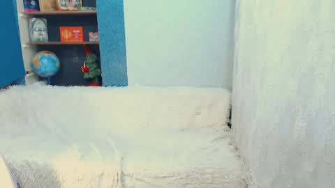 Snapshot of rainbowladyy chatting on January 2025 01:51:02 PM rainbowladyy online show from January 2025 01:51:02 PM