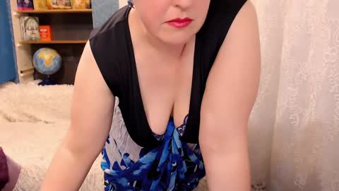 Snapshot of rainbowladyy chatting on January 2025 03:29:02 PM rainbowladyy online show from January 2025 03:29:02 PM