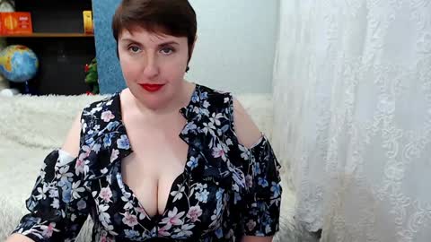 Snapshot of rainbowladyy chatting on February 2025 01:19:02 PM rainbowladyy online show from February 2025 01:19:02 PM