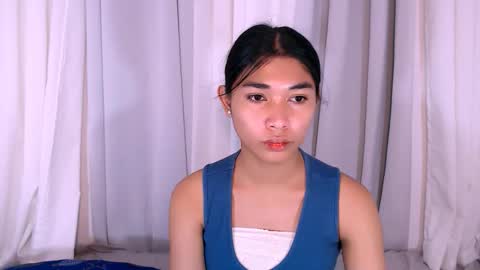 raindrizzle1706 online show from February 2026 06:46:01 PM