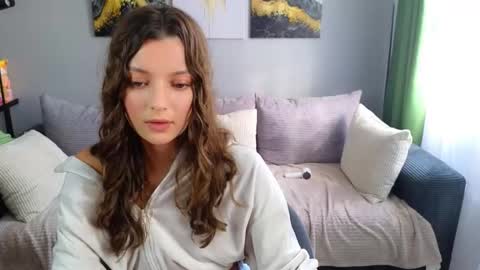 rainevi online show from March 2026 10:07:02 AM