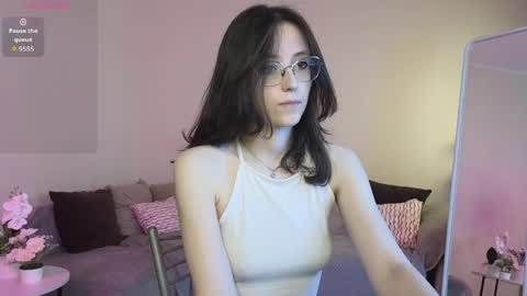 Snapshot of rainybella chatting on May 2026 07:02:02 AM rainybella online show from May 2026 07:02:02 AM