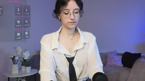Snapshot of rainybella chatting on May 2026 07:15:01 AM rainybella online show from May 2026 07:15:01 AM