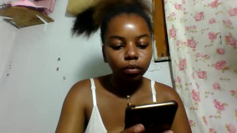 raissa38 online show from November 2025 07:02:01 PM