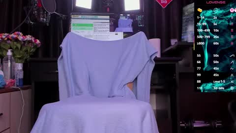 Laura online show from September 2025 02:36:02 AM