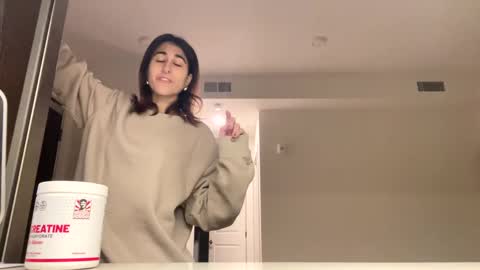 Ray Ray online show from January 2025 04:15:01 AM