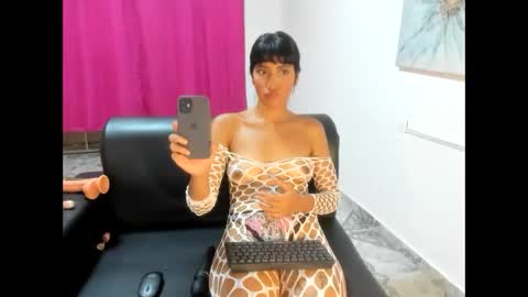 raizaack online show from September 2025 04:23:01 AM