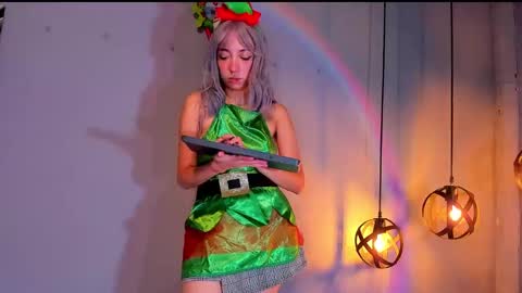 Snapshot of ramonasmith chatting on December 2024 05:23:02 PM Ramona online show from December 2024 05:23:02 PM