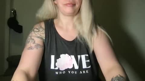 Randii online show from February 2025 10:15:02 AM