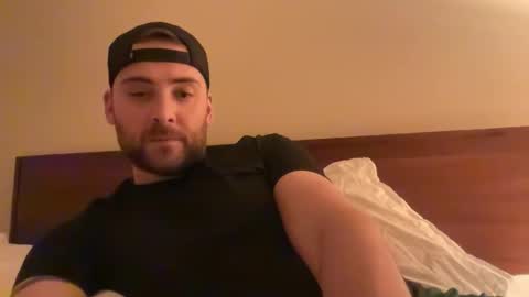 randomdude5950 online show from February 2026 03:00:02 AM