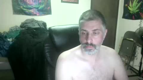 Snapshot of randomguy623710 chatting on September 2025 07:43:01 AM randomguy623710 online show from September 2025 07:43:01 AM