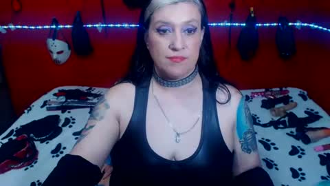 Sonia online show from November 2025 09:14:02 PM