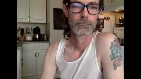 Snapshot of randyweather chatting on January 2025 09:45:01 PM randyweather online show from January 2025 09:45:01 PM