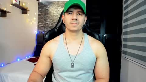 Jonas online show from December 2024 01:07:02 AM