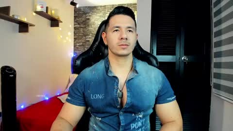 Jonas online show from February 2025 01:02:01 AM