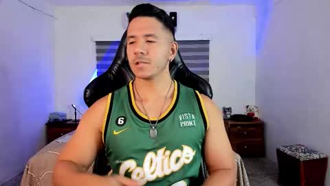 Jonas online show from September 2025 02:01:01 AM