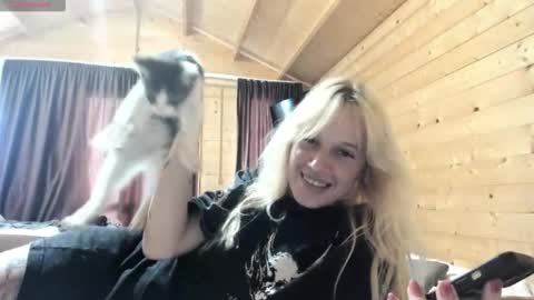 Rapunzel online show from September 2025 01:37:01 PM