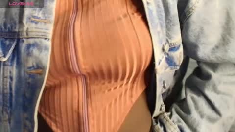 Raquel online show from September 2025 12:10:02 PM