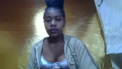 Snapshot of rasoaa chatting on June 2026 12:47:01 AM Rasoaa online show from June 2026 12:47:01 AM