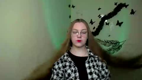 raspberry0101 online show from February 2025 02:04:01 PM