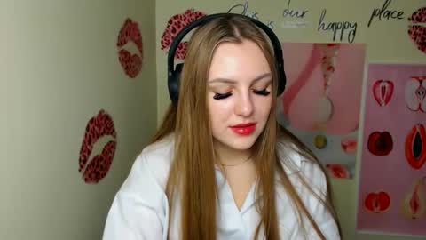 raspberry0101 online show from September 2025 07:40:02 AM