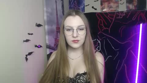 raspberry0101 online show from November 2025 02:16:01 PM