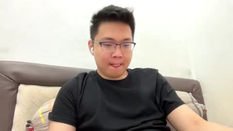 randomnaut online show from February 2025 07:19:02 PM