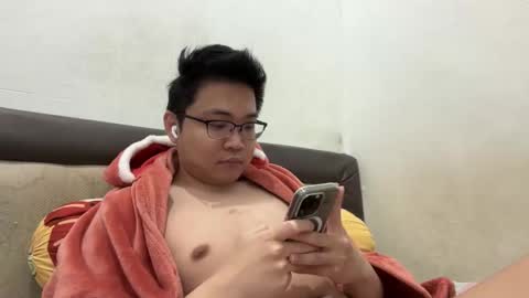 randomnaut online show from November 2025 07:18:02 PM