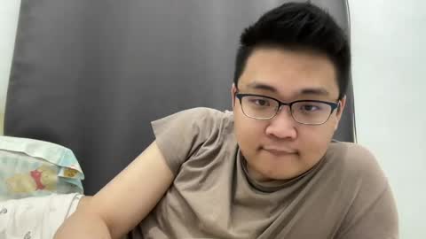 randomnaut online show from April 2026 04:29:01 PM