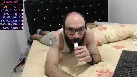 Snapshot of raul27big chatting on December 2024 07:11:02 PM RaulWildBoy27 online show from December 2024 07:11:02 PM
