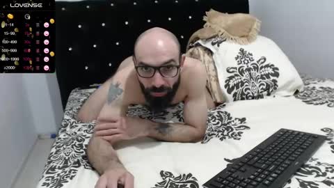 Snapshot of raul27big chatting on March 2025 06:22:01 PM RaulWildBoy27 online show from March 2025 06:22:01 PM