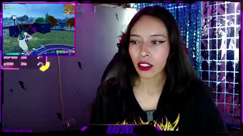   online show from October 2025 09:45:01 PM