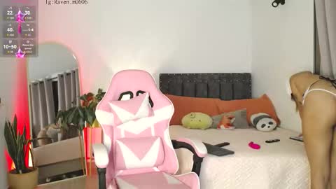 Snapshot of raven06_ chatting on October 2025 12:01:02 AM Raven online show from October 2025 12:01:02 AM