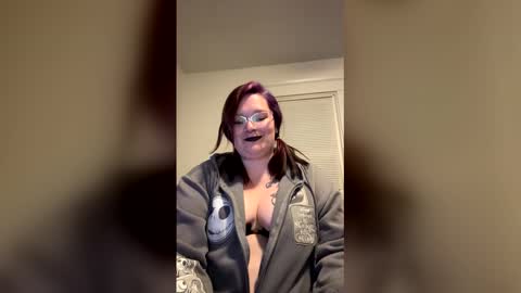 raven6922 online show from April 2026 05:13:01 AM