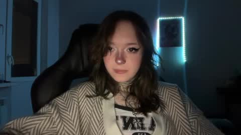 raven_armor online show from May 2026 05:40:01 PM