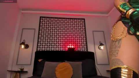 Raven online show from October 2025 07:58:01 AM