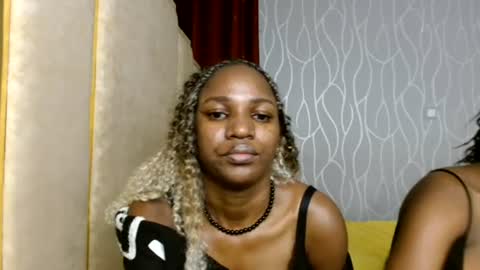 Snapshot of raven_luxe chatting on July 2026 03:35:02 AM Raven online show from July 2026 03:35:02 AM