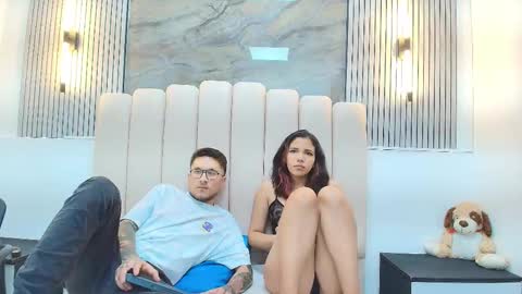 ravenandcody online show from November 2025 02:45:02 AM