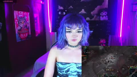 Snapshot of ravencollen chatting on May 2026 07:34:02 PM ravencollen online show from May 2026 07:34:02 PM