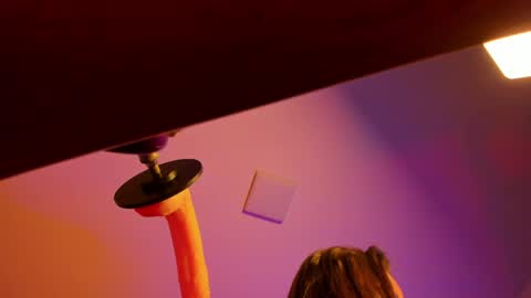 Raven Crux online show from April 2026 12:00:02 PM