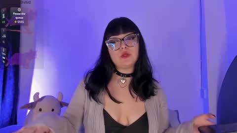 Raven  online show from April 2026 03:42:02 AM