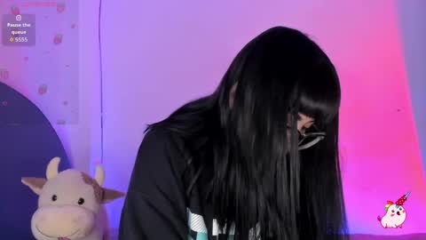 Raven  online show from June 2026 06:07:02 AM