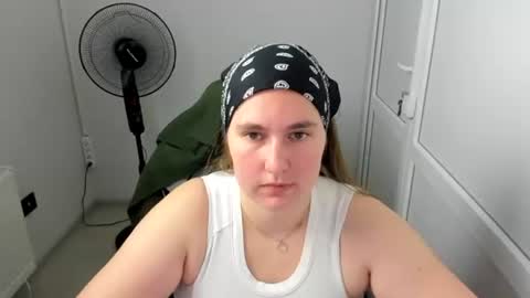 Snapshot of ravenncloud chatting on July 2026 06:16:02 AM Raven online show from July 2026 06:16:02 AM